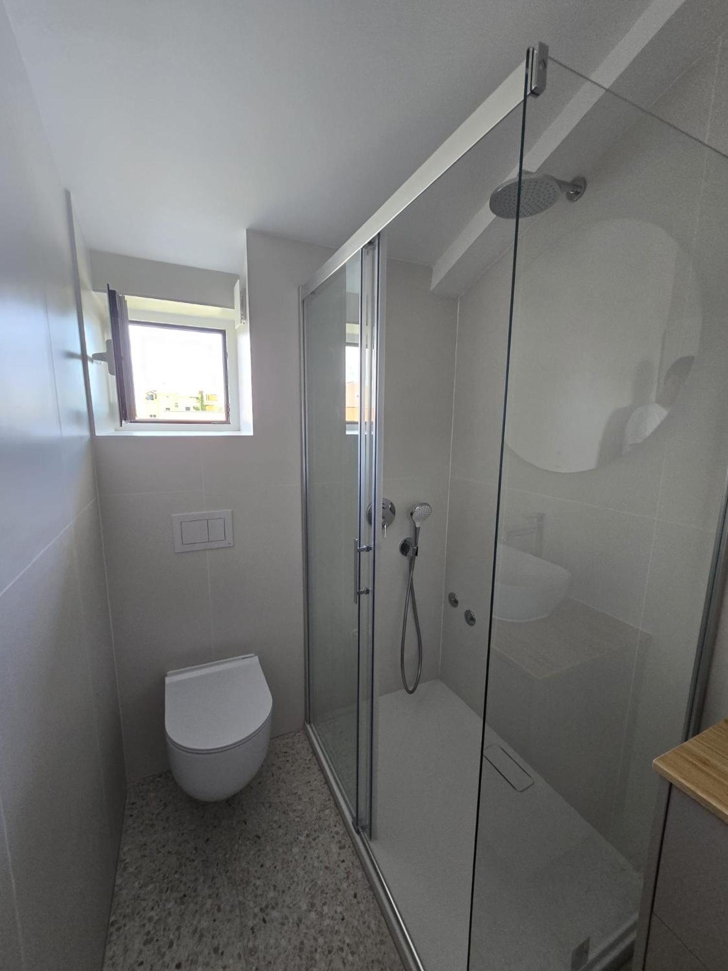 Apartmani Mira Vodice Eksteriør bilde