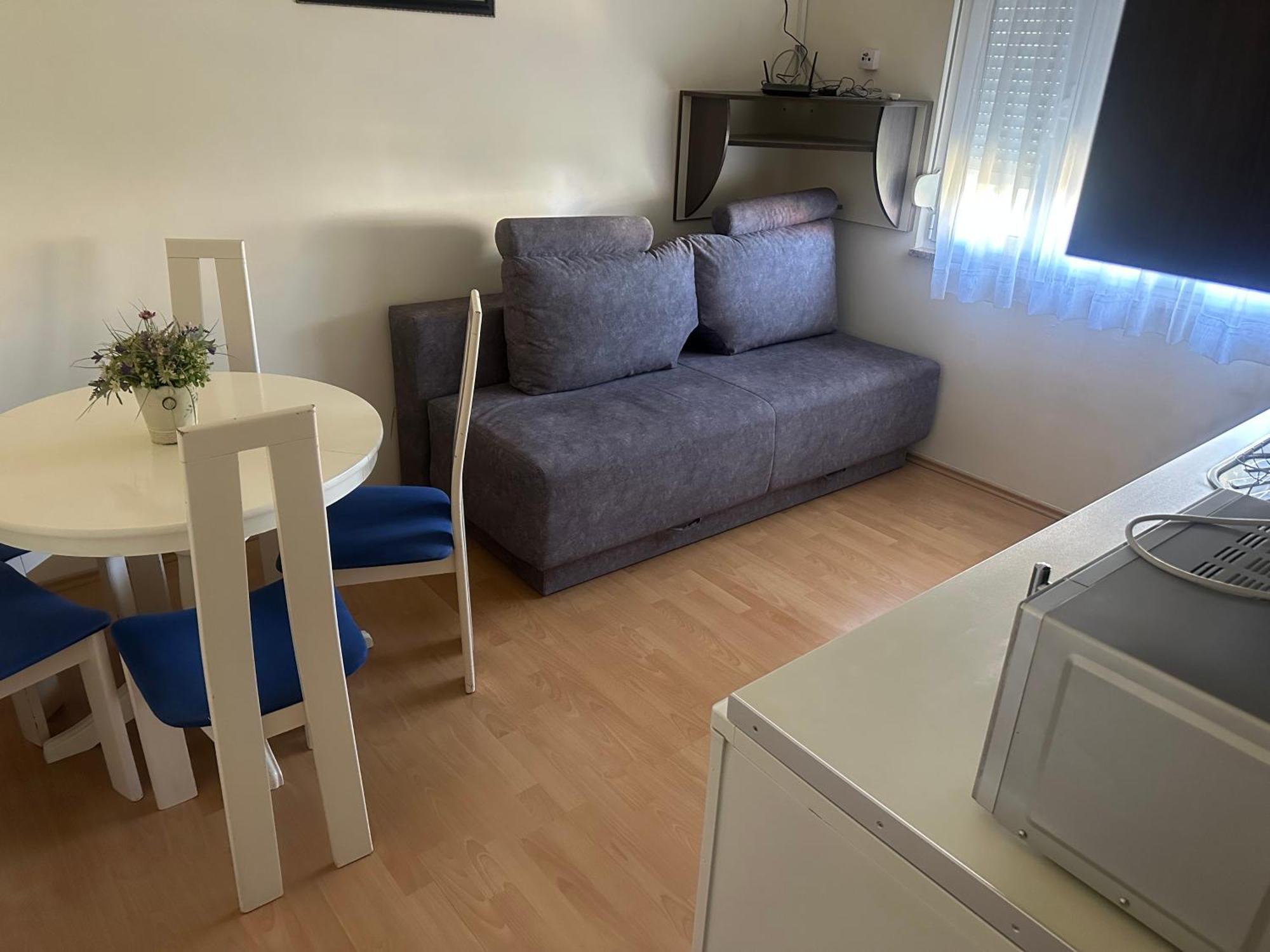 Apartmani Mira Vodice Eksteriør bilde